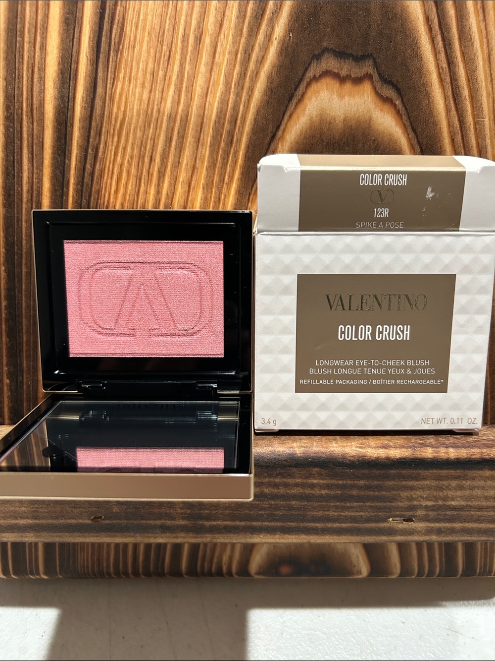 Valentino Color Crush Longwear Eye-to-Cheek Blush - Soft Pink